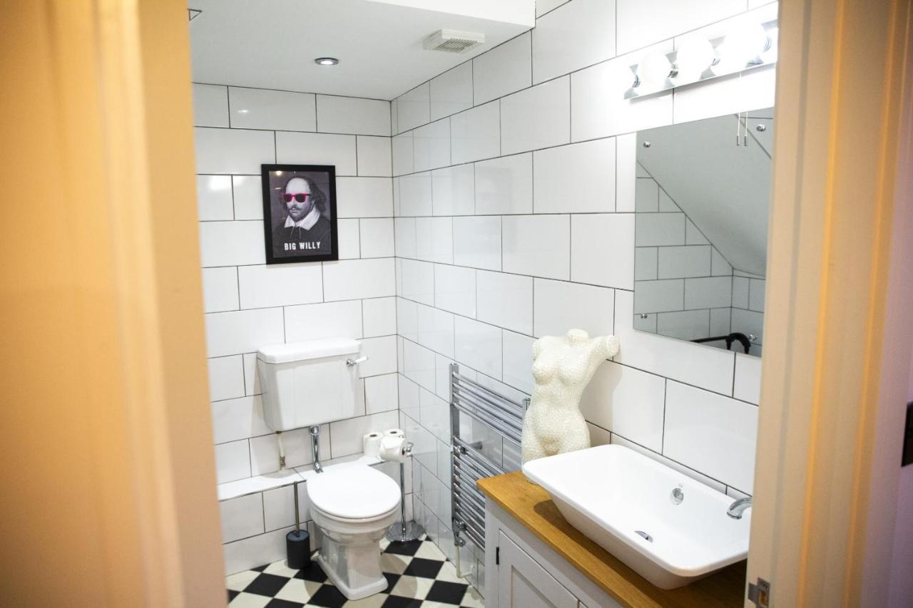 The Penthouse At Mercers Croft Stratford-upon-Avon Ngoại thất bức ảnh
